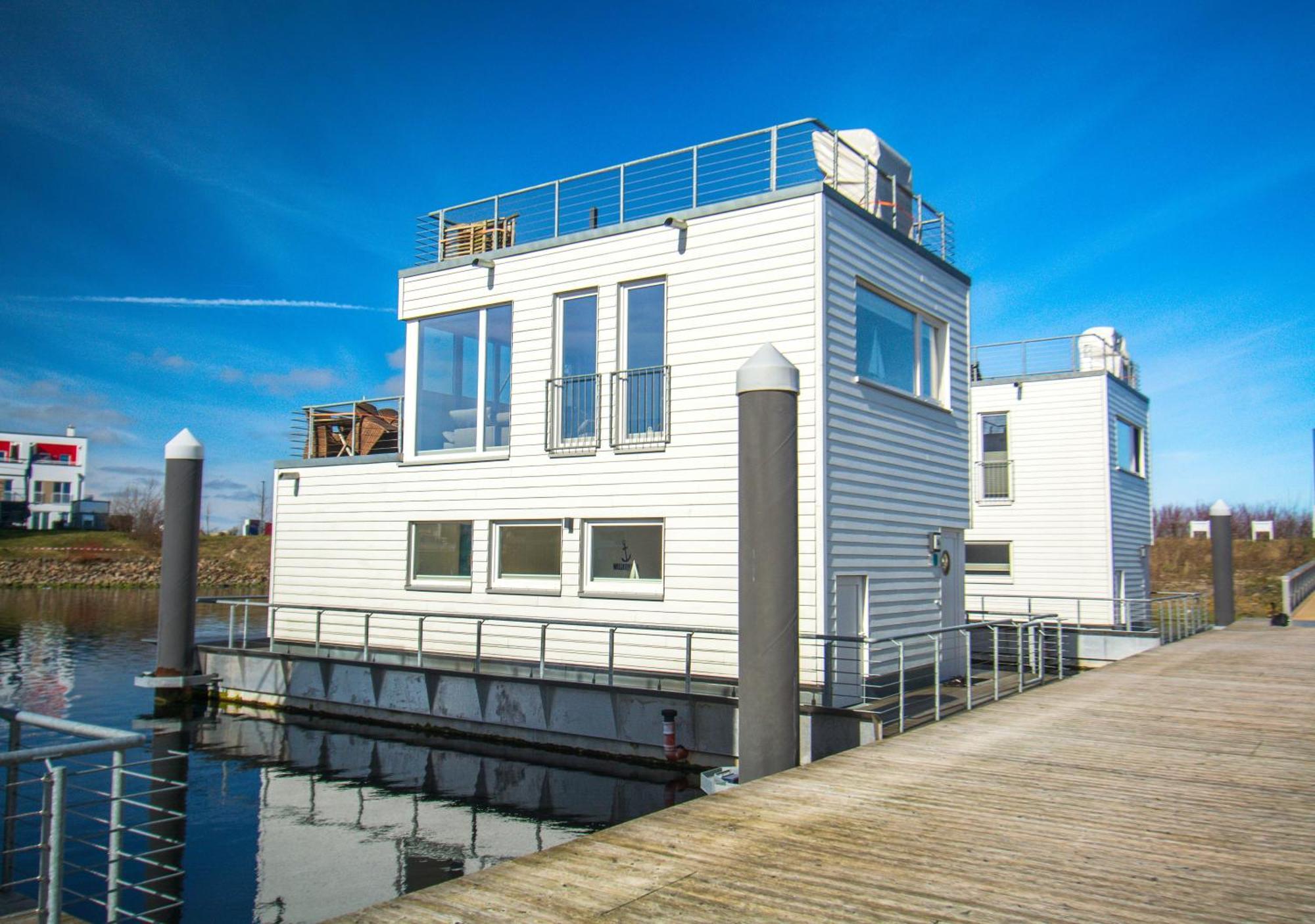 Hotel Schwimmendes Haus - An Bord Zwei Olpenitz Exteriér fotografie